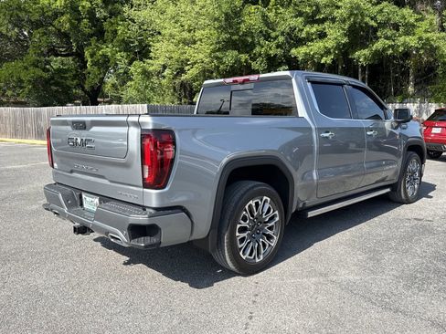 Used 2023 GMC Sierra 1500 Denali Ultimate AWD/4WD image 5