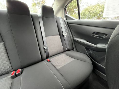 Used 2025 Nissan Sentra SV image 35