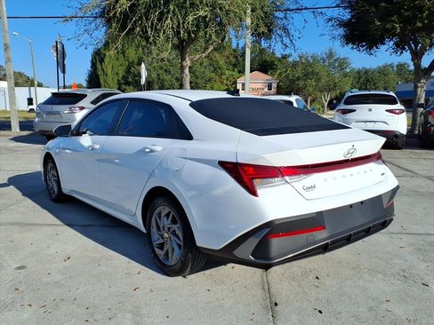 Certified 2025 Hyundai Elantra Blue w/ Cargo Package image 6