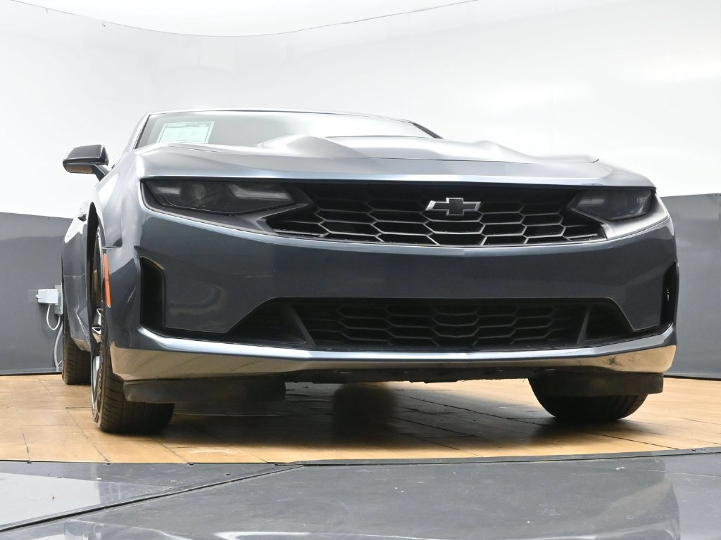 Used 2023 Chevrolet Camaro LT RWD image 44