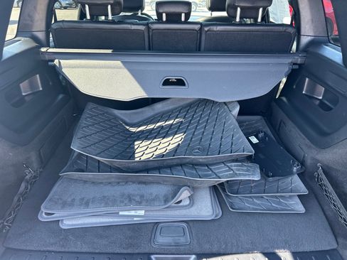Used 2022 Mercedes-Benz GLB 250 4MATIC image 14