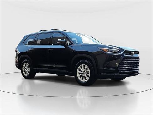Certified 2025 Toyota Grand Highlander AWD Hybrid image 3
