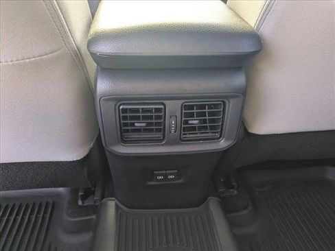 Used 2024 Toyota RAV4 XLE w/ Convenience Package FWD image 17