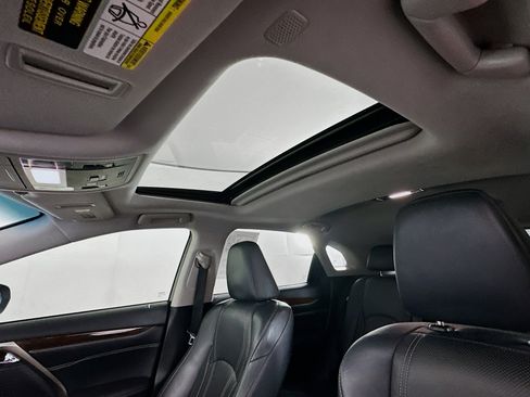 Used 2018 Lexus RX 350 FWD w/ Premium Package image 26