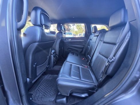 Used 2016 Jeep Grand Cherokee Limited AWD/4WD image 14