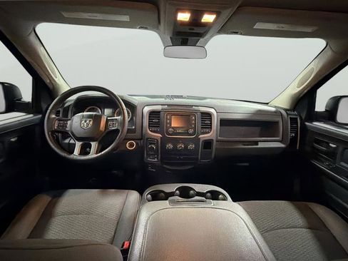 Used 2017 RAM 1500 Express image 14