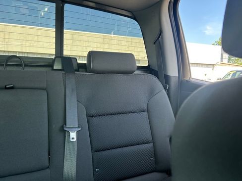 Used 2018 Chevrolet Silverado 1500 LT w/ All Star Edition AWD/4WD image 12