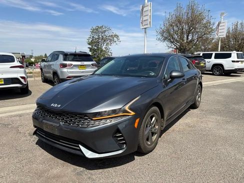 Used 2022 Kia K5 LXS FWD image 3