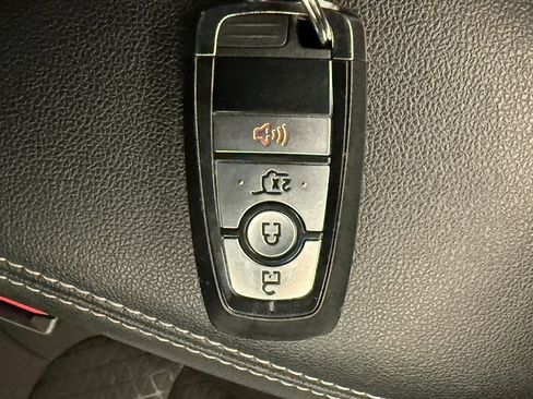 Used 2023 Ford Escape Active image 17