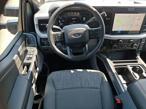 New 2026 Ford F350 4x4 Crew Cab Super Duty image 7