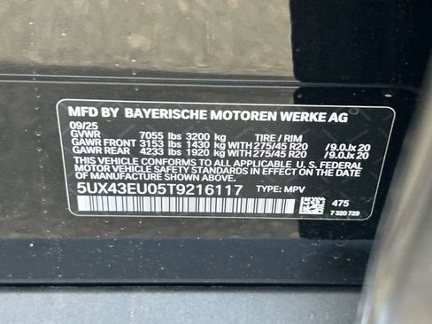 Used 2026 BMW X5 xDrive50e AWD/4WD image 25