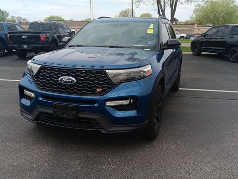 Used 2020 Ford Explorer ST w/ ST Street Pack AWD/4WD image 11