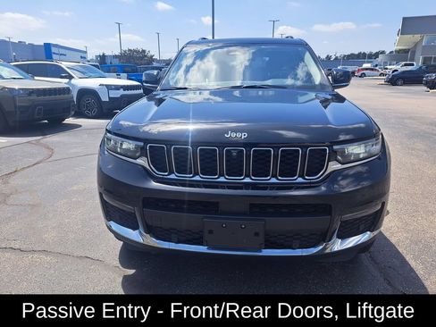 Certified 2023 Jeep Grand Cherokee L Limited w/ Luxury Tech Group II AWD/4WD image 9