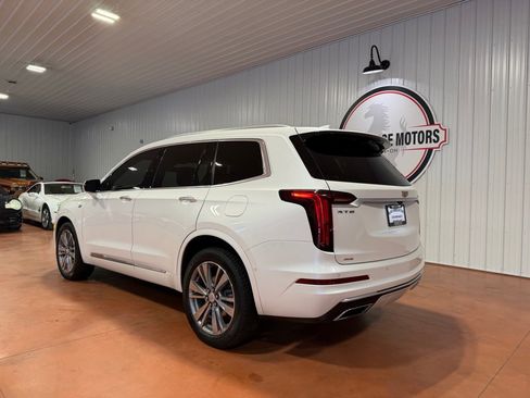 Used 2022 Cadillac XT6 Premium Luxury w/ Platinum Package image 10