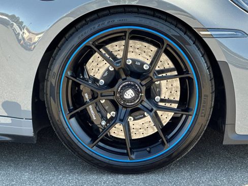 Certified 2022 Porsche 911 GT3 RWD image 41