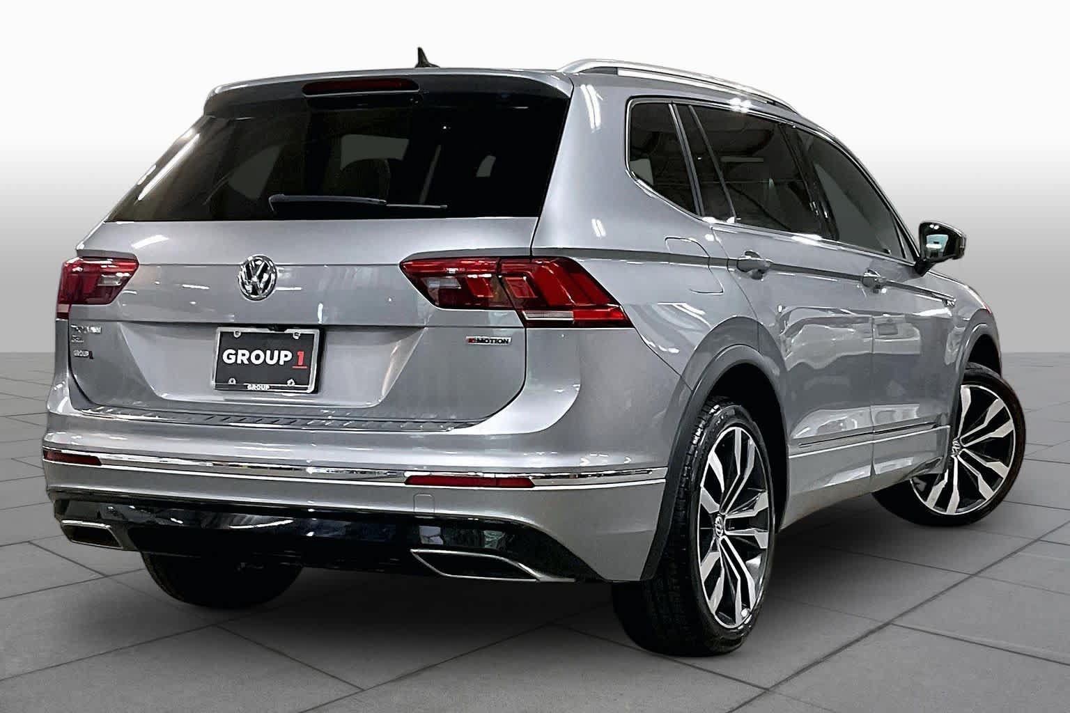 Used 2020 Volkswagen Tiguan SEL Premium R-Line AWD/4WD image 13