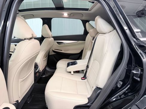 Used 2019 INFINITI QX50 Luxe w/ Navigation Package AWD/4WD image 30