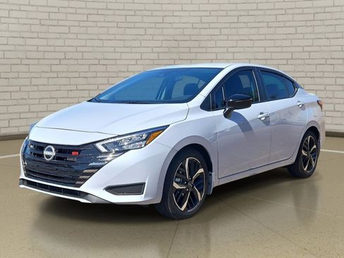 Used 2025 Nissan Versa SR w/ Trunk Package FWD image 1