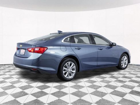 Used 2025 Chevrolet Malibu LT FWD image 18
