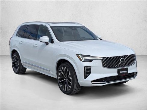 New 2026 Volvo XC90 T8 Plus w/ Protection Package image 6