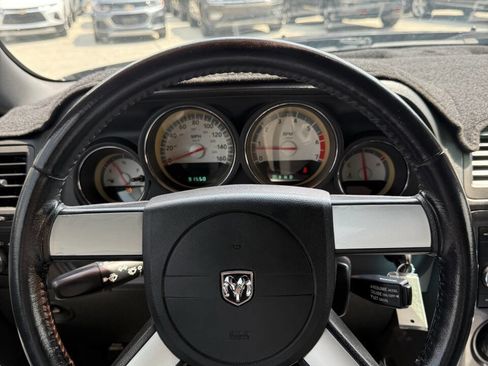 Used 2009 Dodge Challenger R/T w/ Sound Group image 18