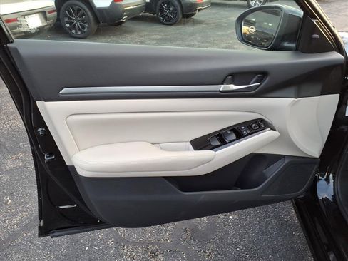 Certified 2023 Nissan Altima 2.5 SV image 11