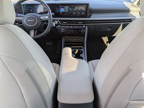 Used 2025 Hyundai Sonata SEL image 29