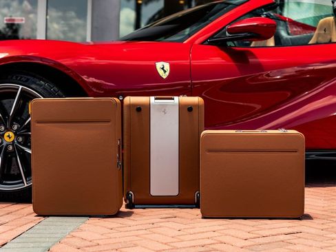 Used 2023 Ferrari 812 GTS RWD image 58