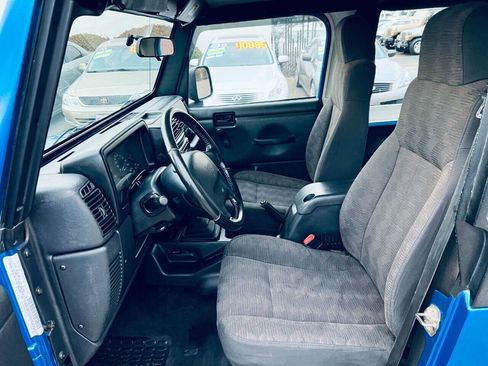 Used 2003 Jeep Wrangler X image 15