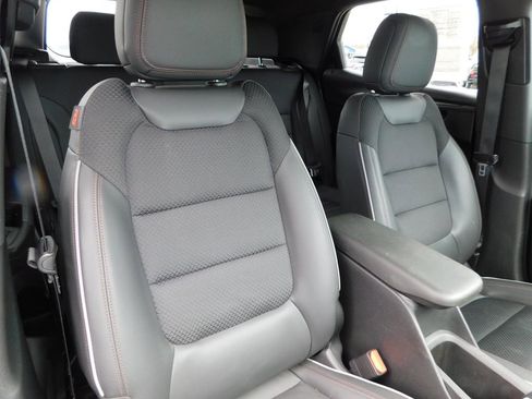 Used 2023 Chevrolet TrailBlazer RS w/ Convenience Package image 19