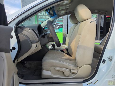 Used 2012 Nissan Altima 2.5 S w/ 20th Anniversary Pkg FWD image 19