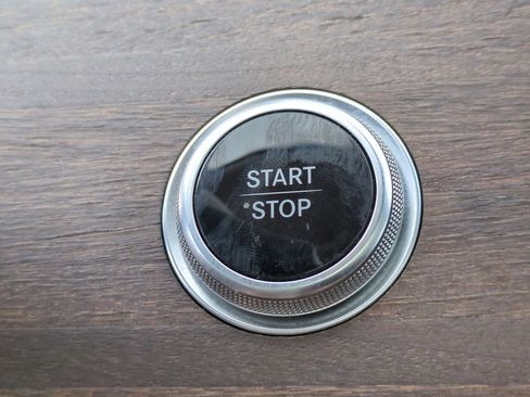 Used 2023 Mercedes-Benz EQS 450+ Sedan image 31