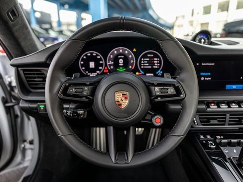 Used 2025 Porsche 911 Carrera 4 GTS image 6