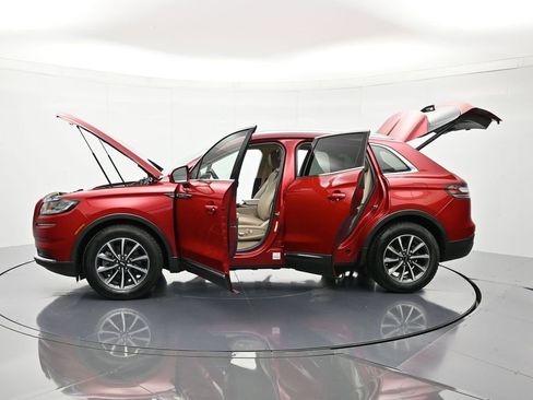 Used 2021 Lincoln Nautilus FWD image 56