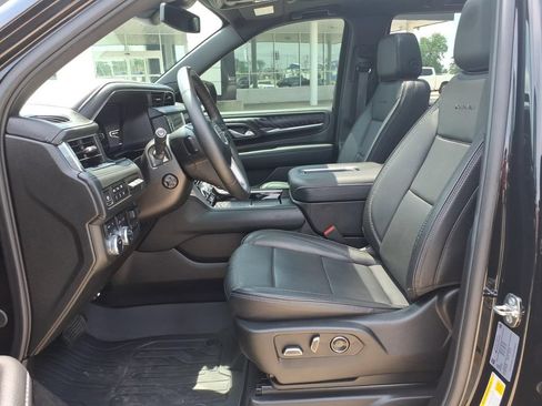Used 2024 GMC Yukon Denali w/ Max Trailering Package AWD/4WD image 15