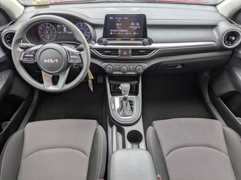 Certified 2023 Kia Forte LXS FWD image 10