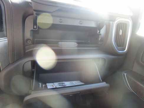 Used 2020 GMC Sierra 3500 Denali w/ Denali Ultimate Package image 15