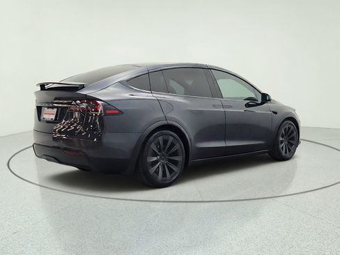 Used 2023 Tesla Model X AWD/4WD image 5