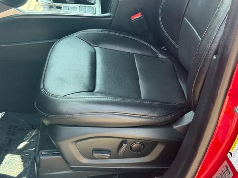 Used 2021 Ford Explorer Limited RWD image 18