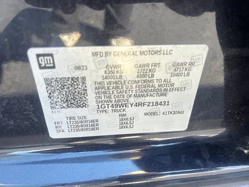 Used 2024 GMC Sierra 3500 Denali w/ Denali Reserve Package AWD/4WD image 34