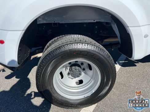 Used 2024 Ford F350 XLT AWD/4WD image 12