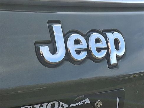 Used 2019 Jeep Compass Latitude w/ Cold Weather Group image 29