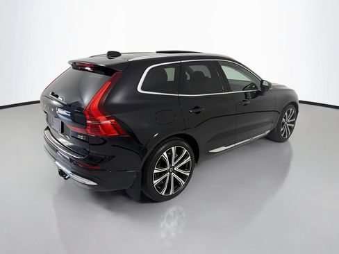 Used 2023 Volvo XC60 B5 Ultimate AWD/4WD image 7