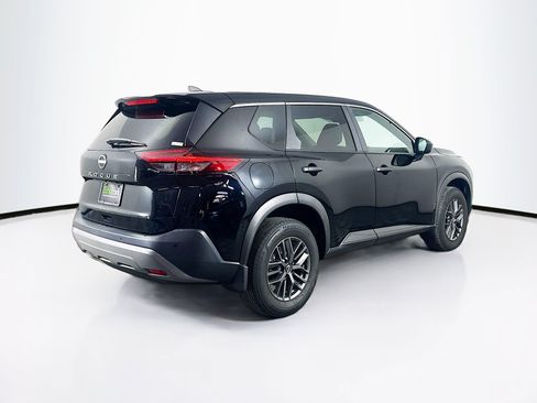 Used 2023 Nissan Rogue S FWD image 9