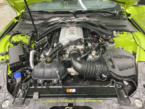 Used 2020 Ford Mustang Shelby GT500 w/ Technology Package image 27