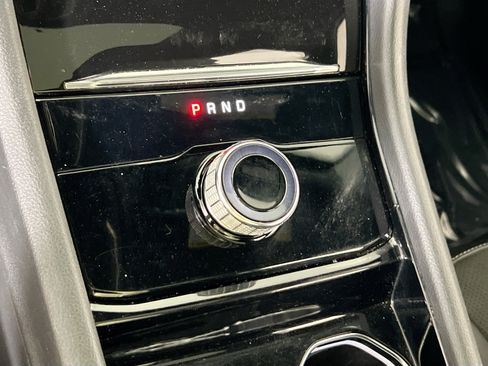 Used 2023 Jeep Grand Cherokee Altitude AWD/4WD image 16
