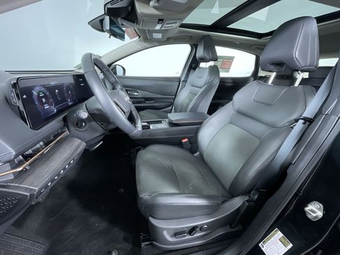 Certified 2024 Nissan Ariya AWD image 15