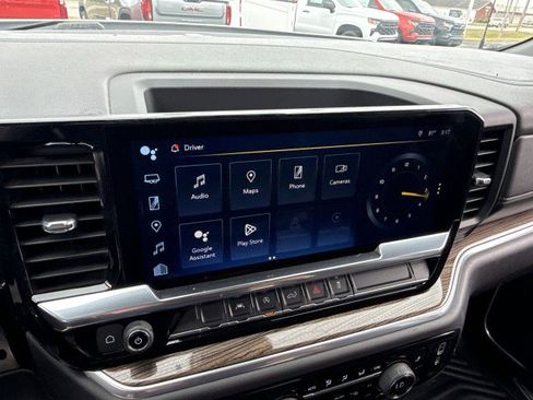 Used 2022 Chevrolet Silverado 1500 LT image 12