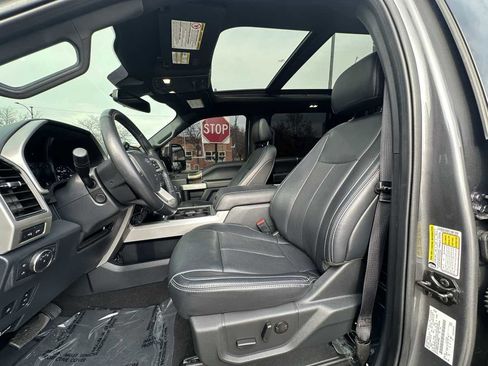 Used 2022 Ford F250 Lariat w/ Lariat Ultimate Package image 19