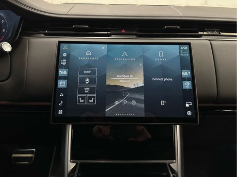 Used 2025 Land Rover Range Rover Long Wheelbase SE image 32